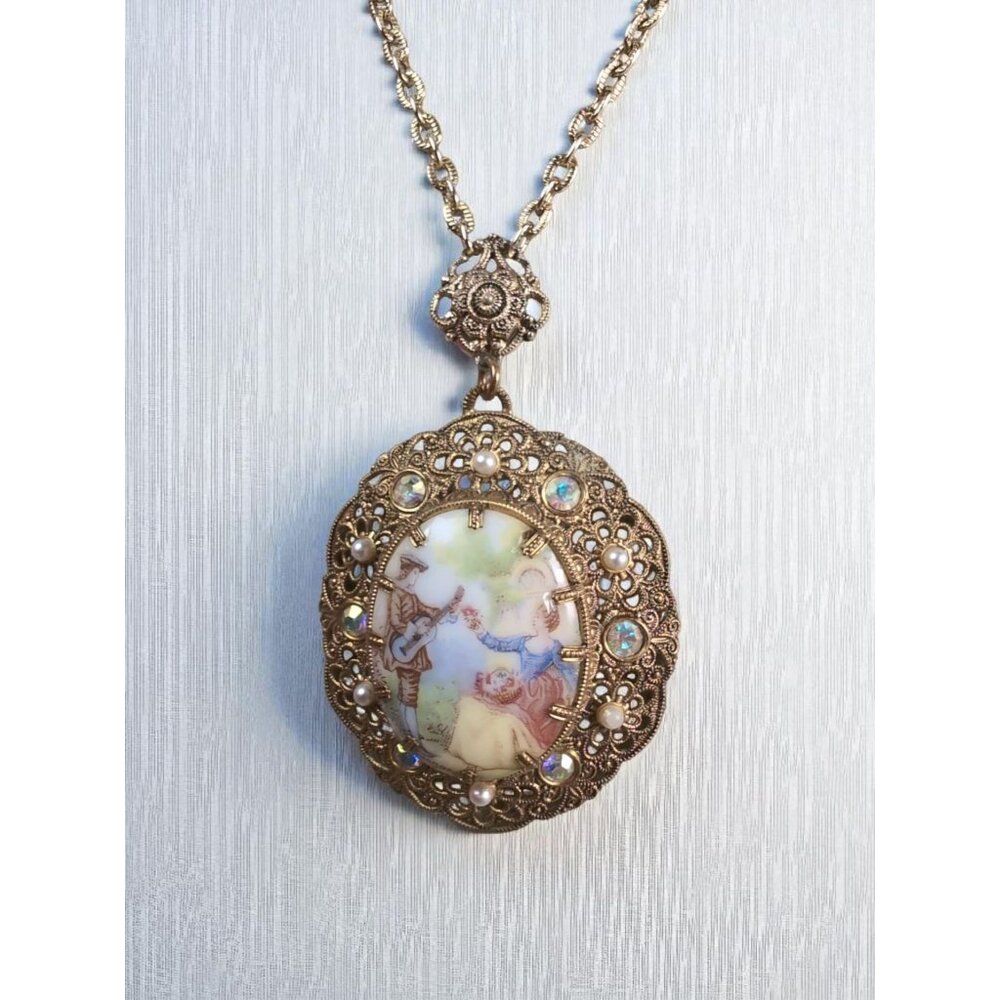 Vintage West Germany Courting Couple Pendant Necklace 17" Chain M.I.W. Germany